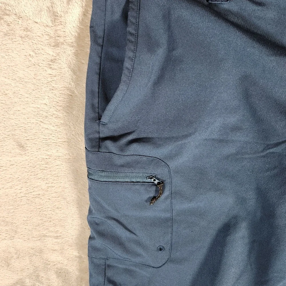 Magellan Outdoors Cargo‎ Shorts 39X9 (Tag 36) Fish Gear Blue Water Repellent